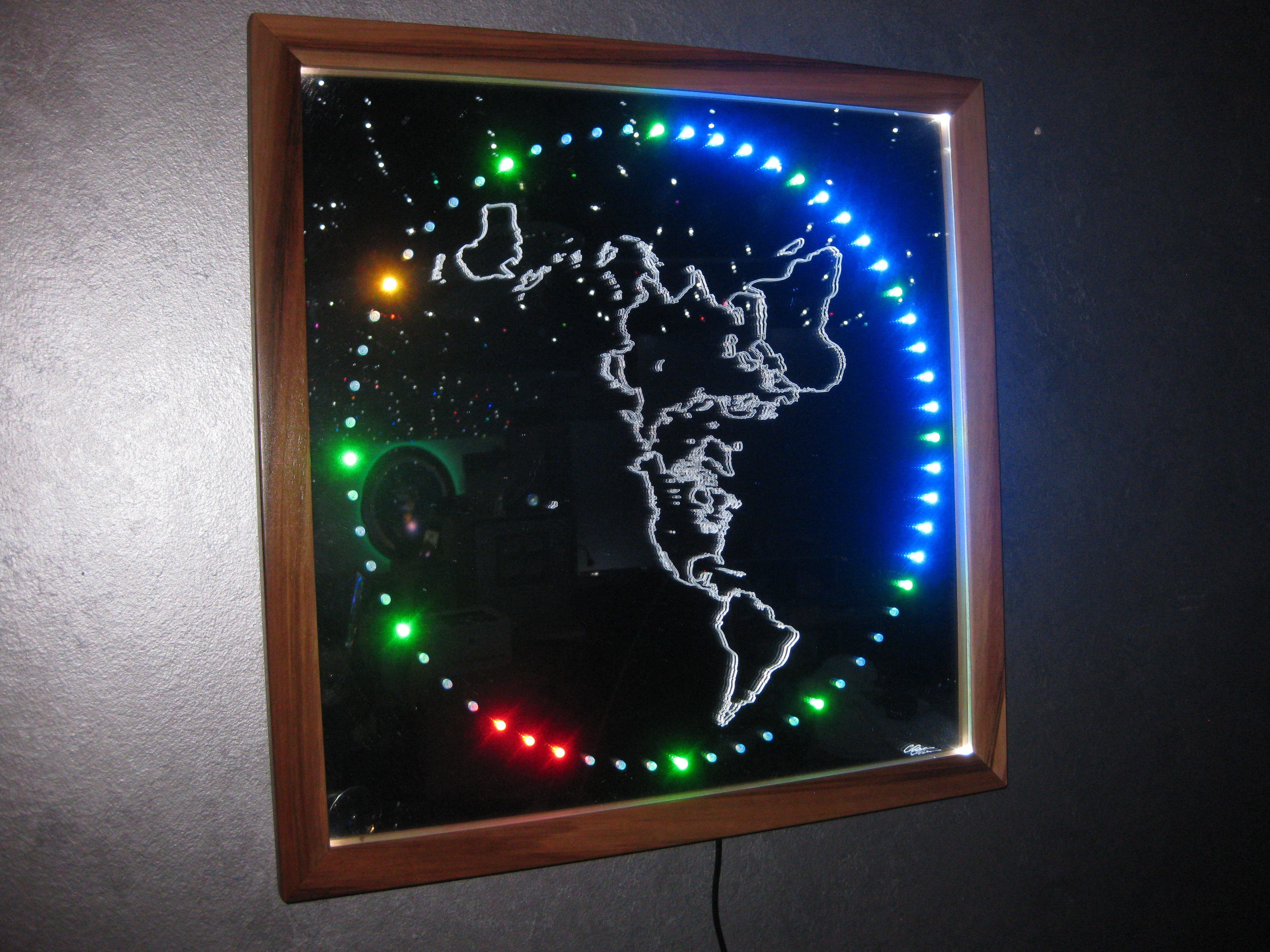 LED "handless" mirror ring clock with lighted FE map image